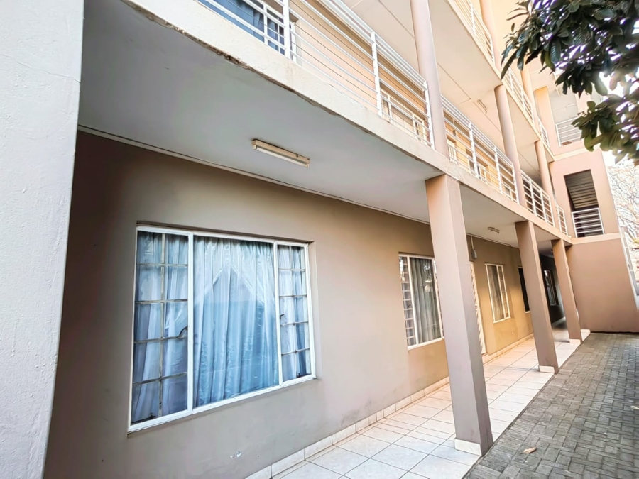 2 Bedroom Property for Sale in Potchefstroom North West